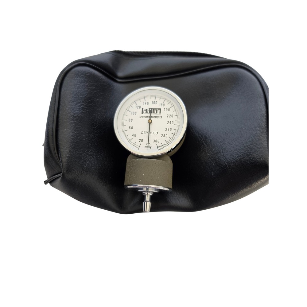 Labtron Certified Sphygmomanometer Aneroid Blood Pressure Gauge Replacement Case